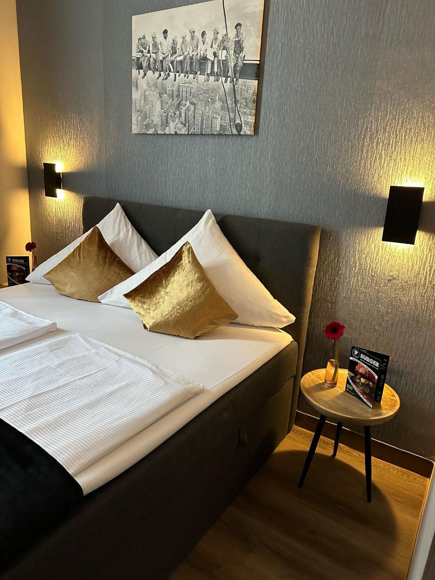 Restaurant Zum Loewen Hotel 2*
