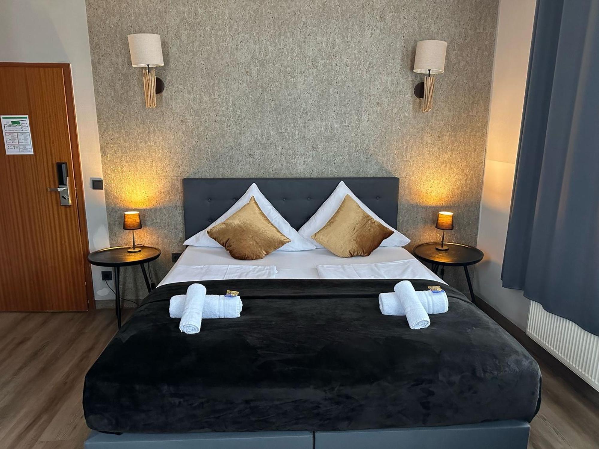 Restaurant Zum Loewen Hotel Duisburg